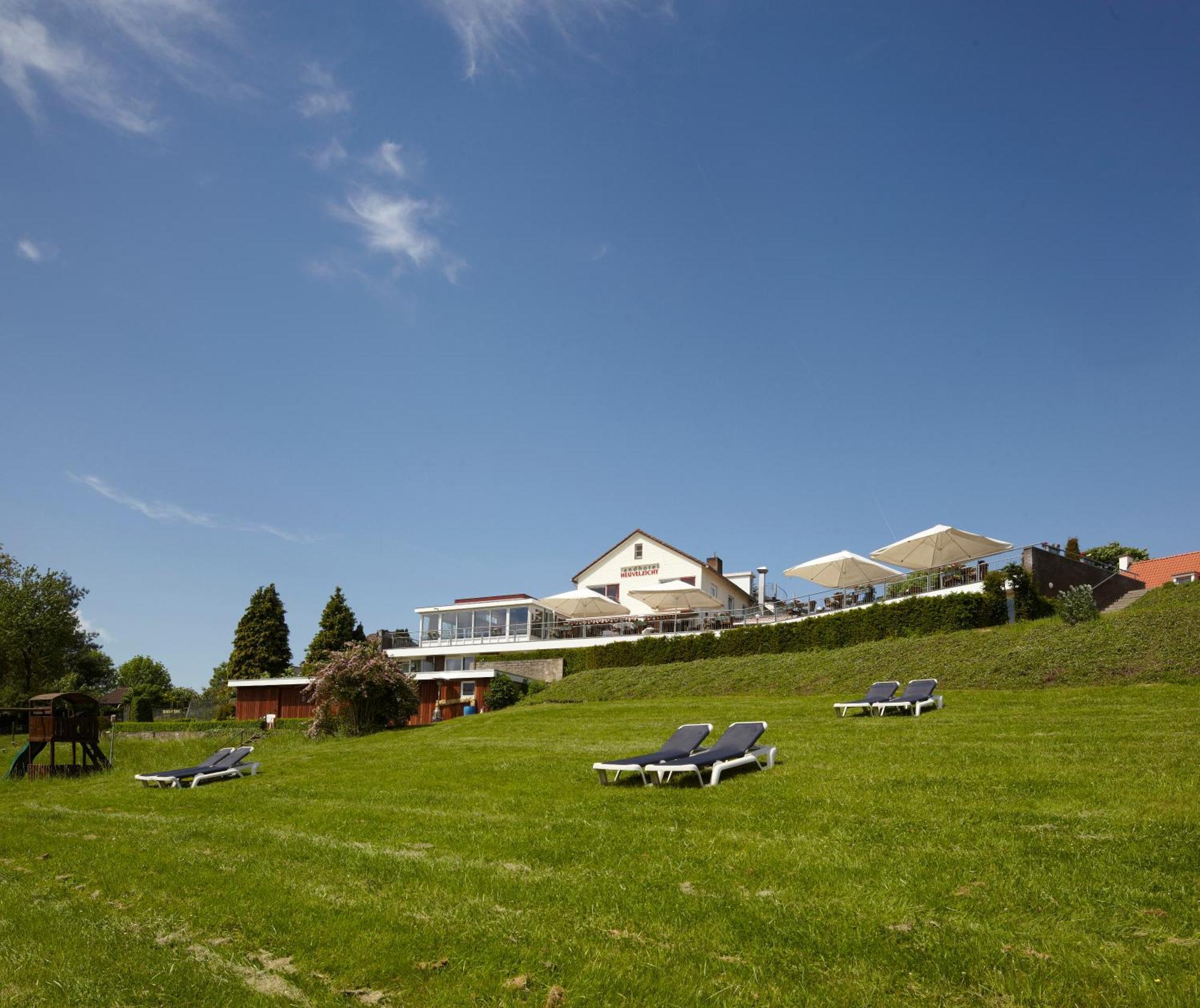 Landhotel Heuvelzicht Schin op Geul Exteriör bild