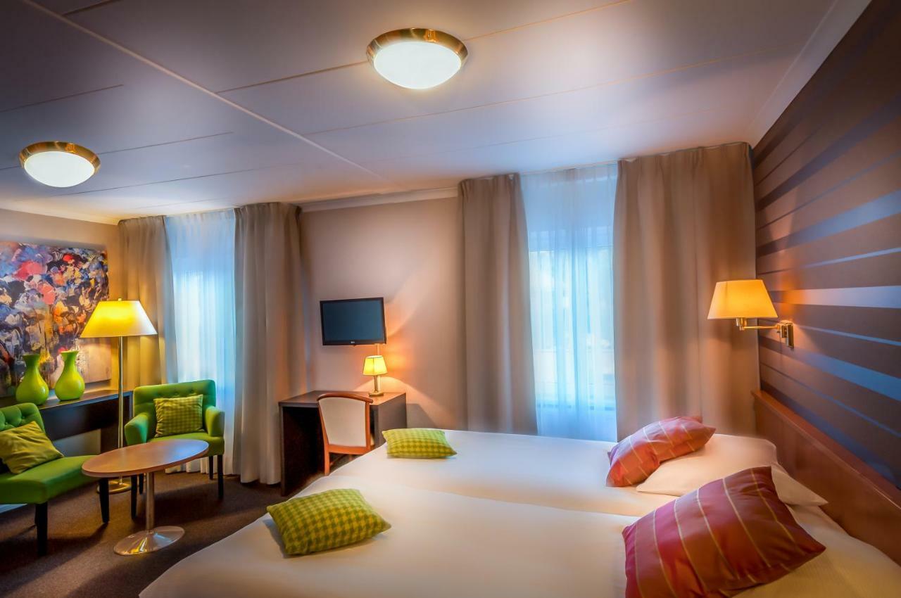 Landhotel Heuvelzicht Schin op Geul Exteriör bild